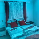 شقة Futura